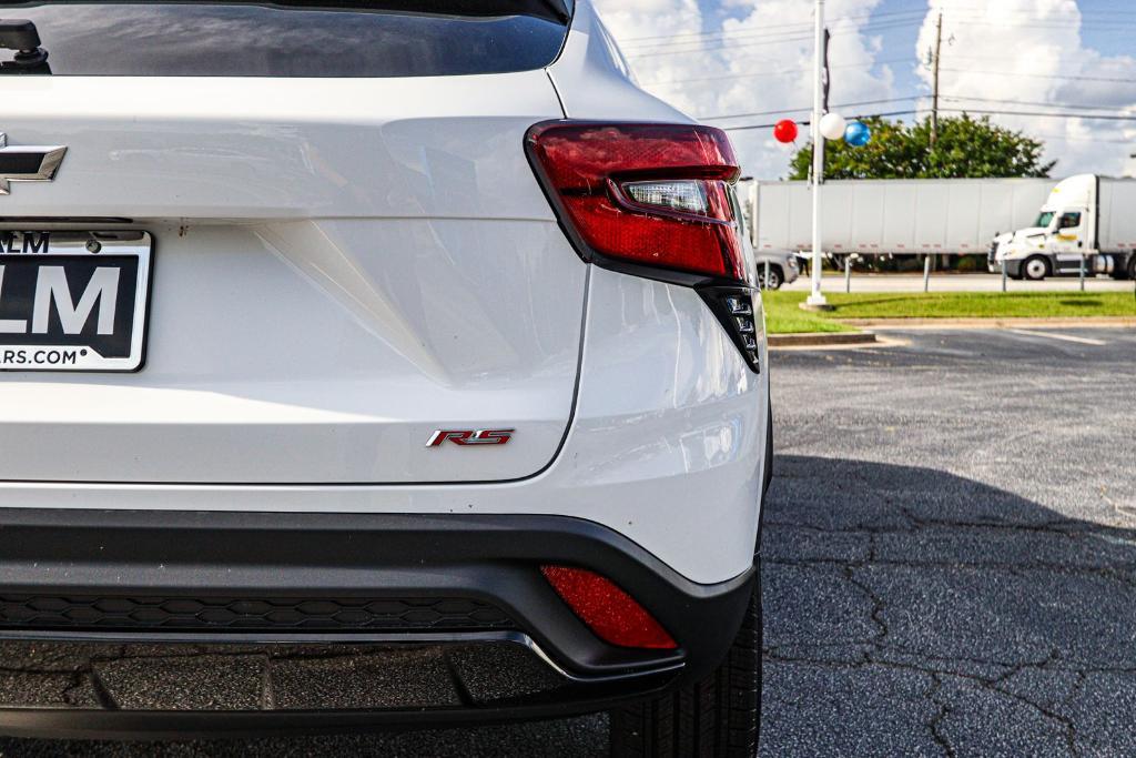 new 2025 Chevrolet Trax car, priced at $22,281