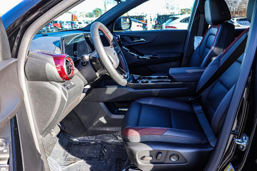 new 2025 Chevrolet Equinox car, priced at $32,790