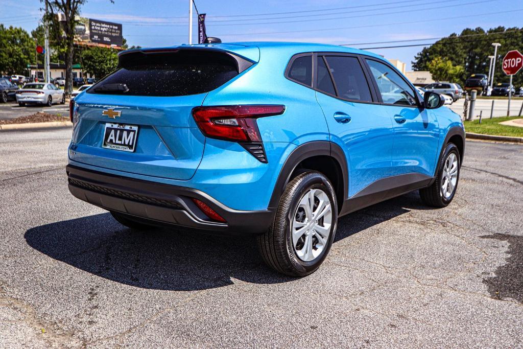 new 2025 Chevrolet Trax car, priced at $20,681