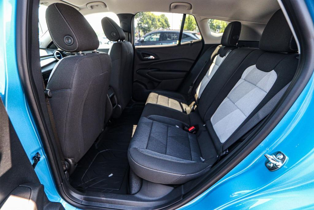 new 2025 Chevrolet Trax car, priced at $20,681