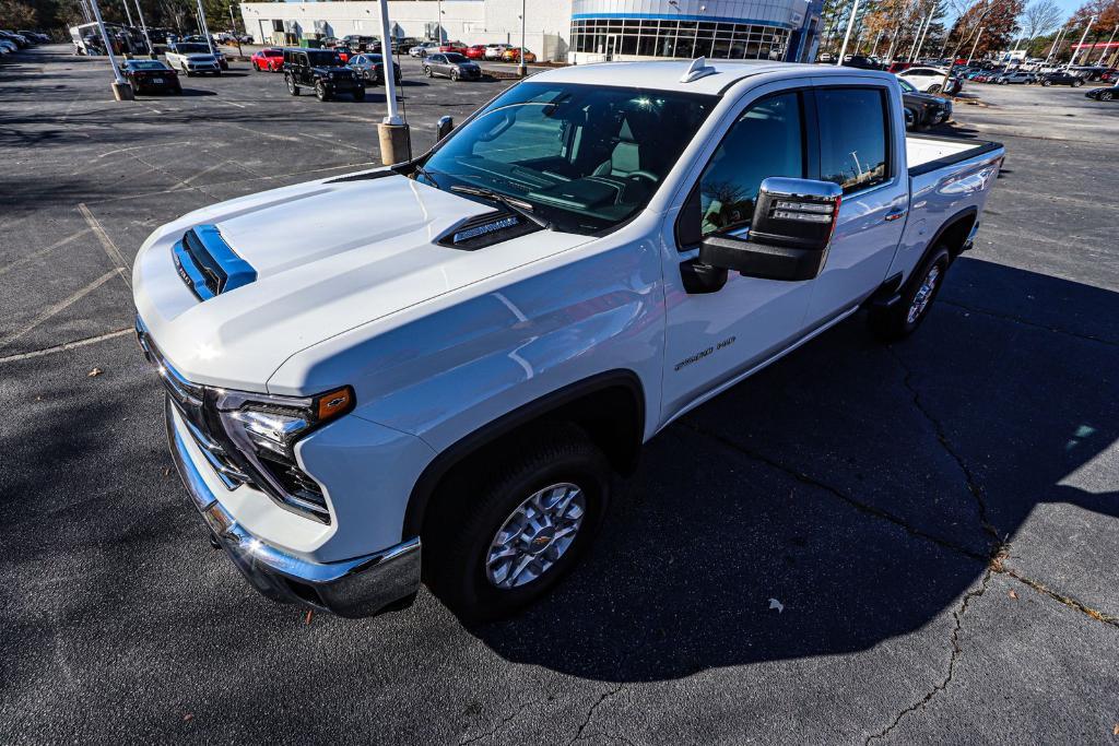 new 2025 Chevrolet Silverado 2500 car, priced at $69,640