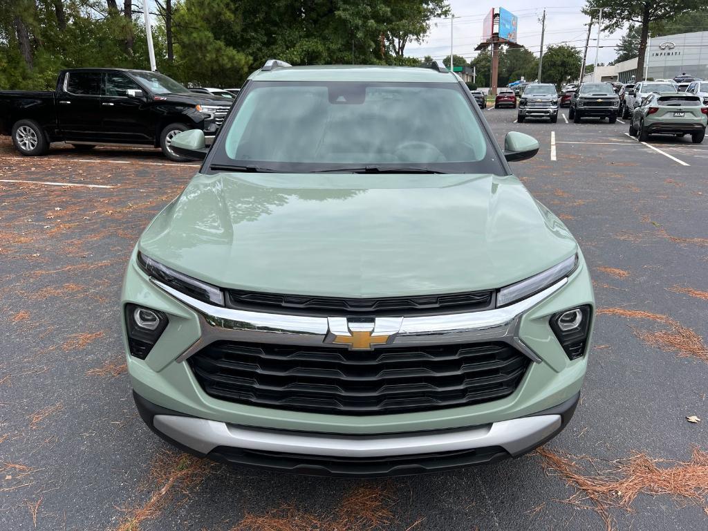 new 2025 Chevrolet TrailBlazer car, priced at $25,990