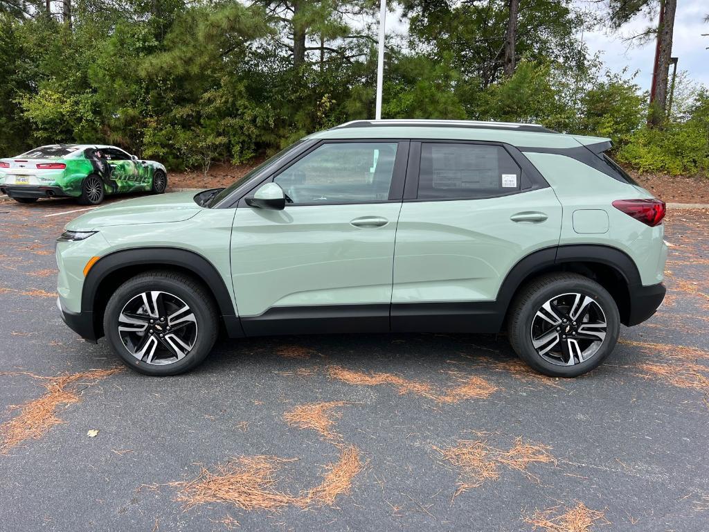 new 2025 Chevrolet TrailBlazer car, priced at $25,990