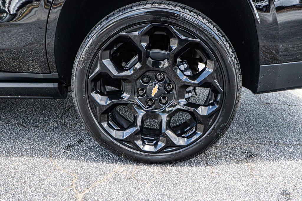 new 2025 Chevrolet Tahoe car, priced at $93,720