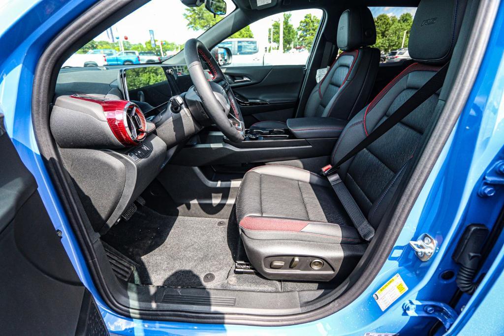 new 2026 Chevrolet Equinox car, priced at $35,595