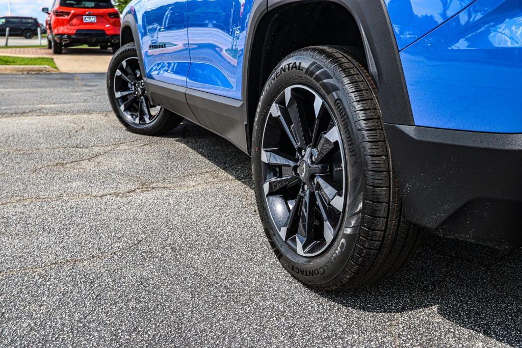 new 2026 Chevrolet Equinox car, priced at $35,595