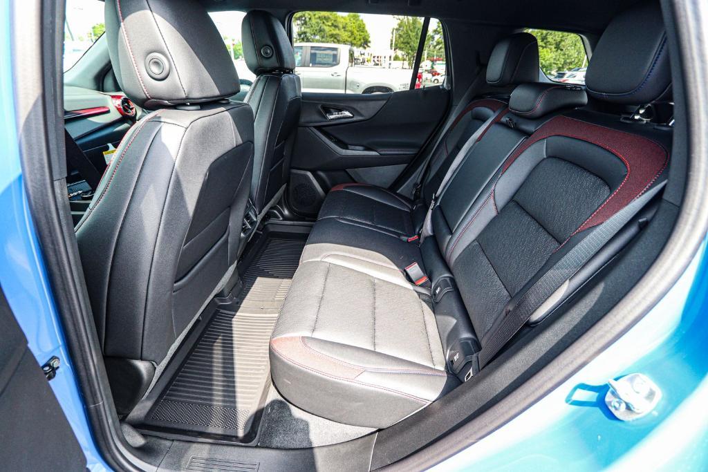 new 2026 Chevrolet Equinox car, priced at $35,595