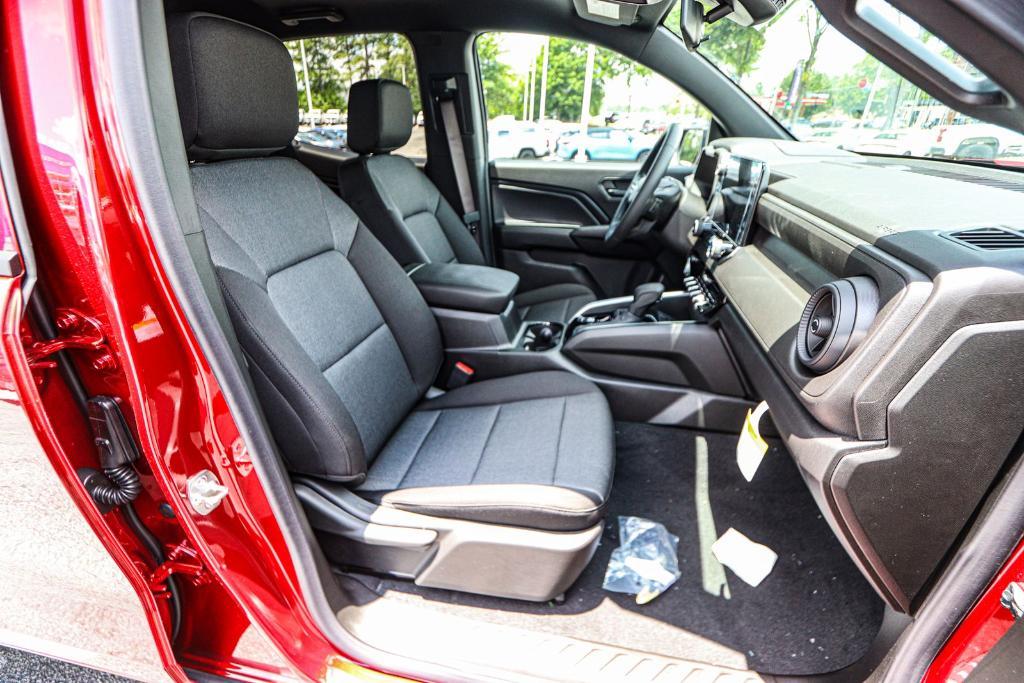 new 2025 Chevrolet Colorado car, priced at $33,809
