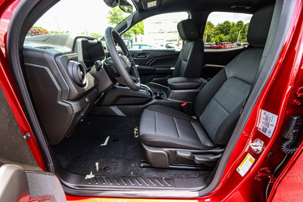 new 2025 Chevrolet Colorado car, priced at $33,809