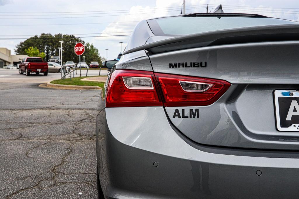 new 2025 Chevrolet Malibu car, priced at $24,625