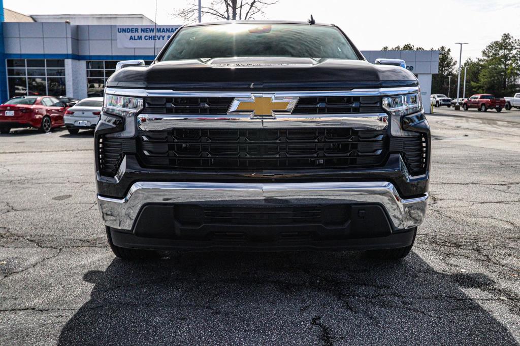 new 2025 Chevrolet Silverado 1500 car, priced at $47,086