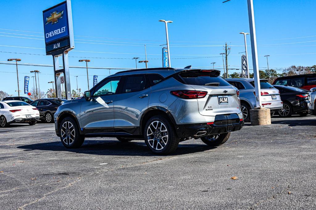 new 2025 Chevrolet Blazer car, priced at $40,543