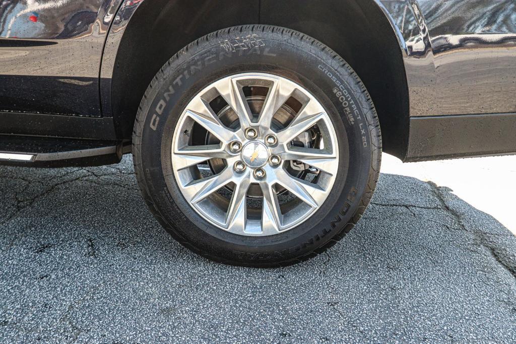 new 2025 Chevrolet Tahoe car, priced at $73,093