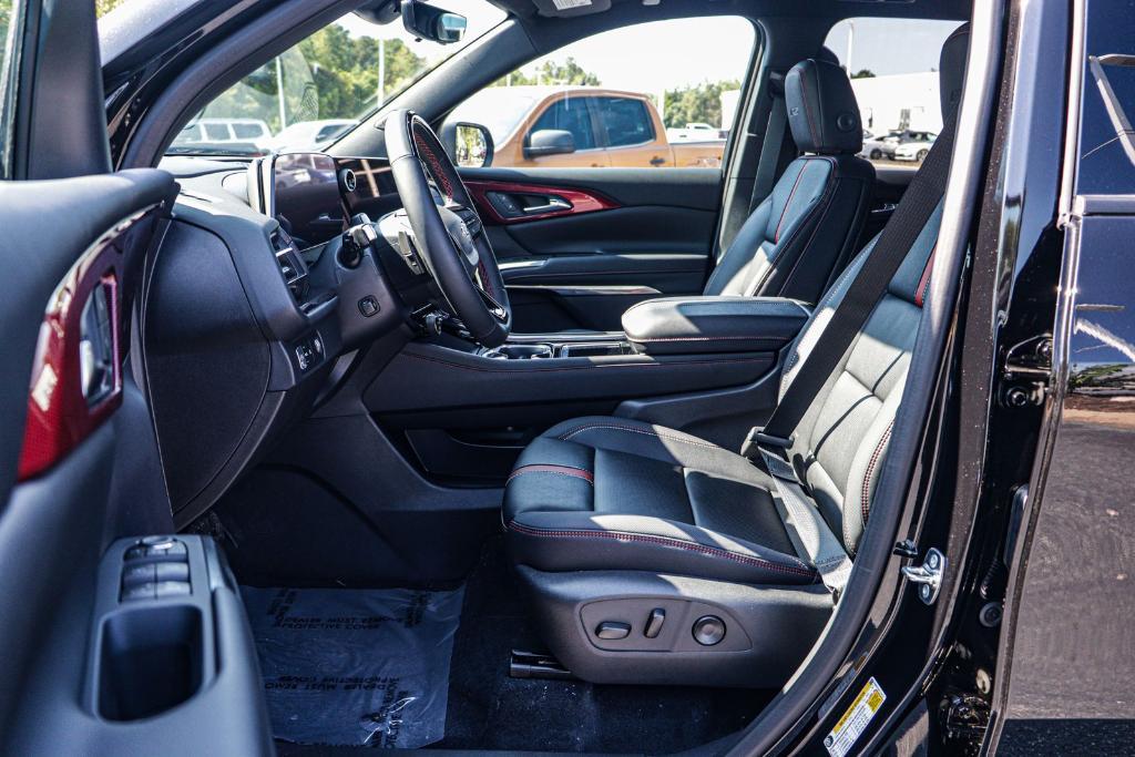 new 2026 Chevrolet Traverse car, priced at $56,259