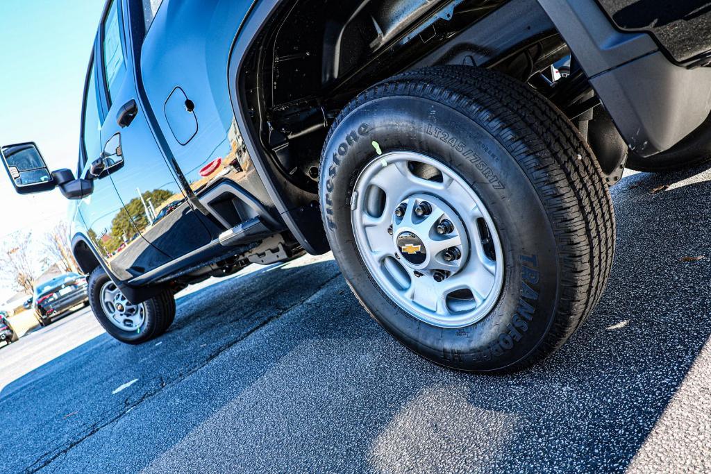 new 2025 Chevrolet Silverado 2500 car, priced at $55,157