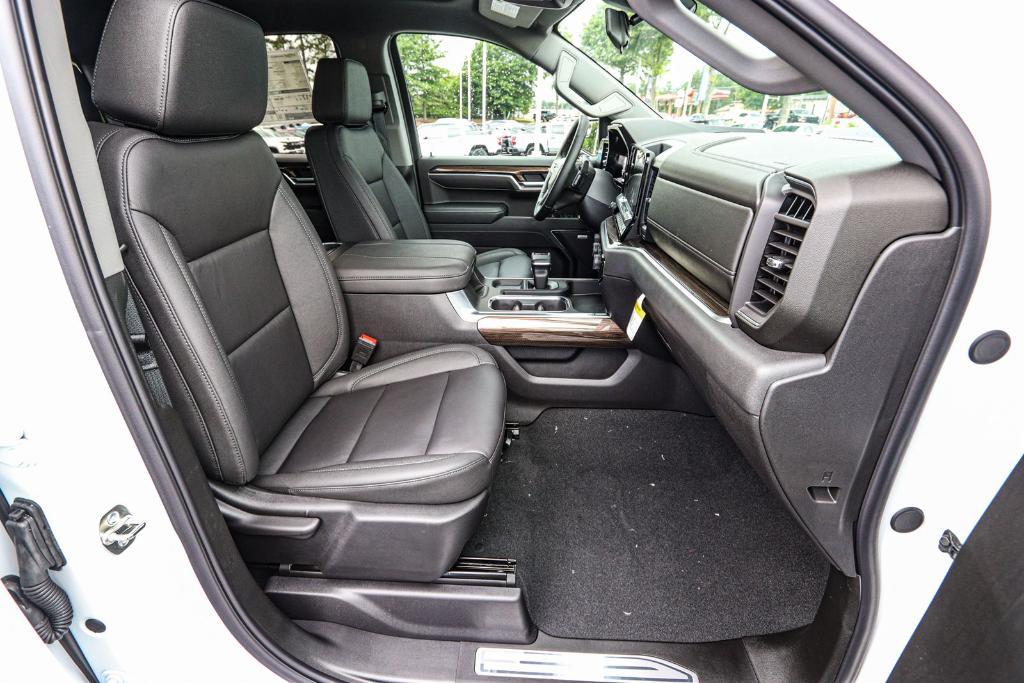 new 2025 Chevrolet Silverado 1500 car, priced at $59,978