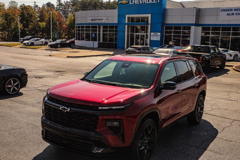 new 2024 Chevrolet Traverse car, priced at $57,490