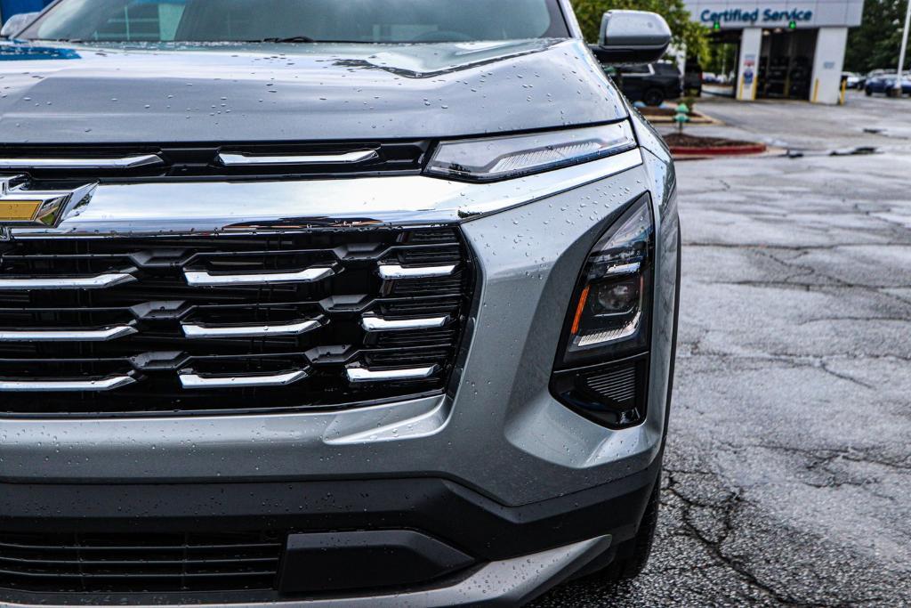new 2026 Chevrolet Equinox car, priced at $31,470