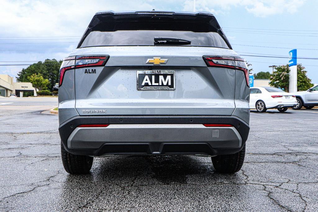 new 2026 Chevrolet Equinox car, priced at $31,470