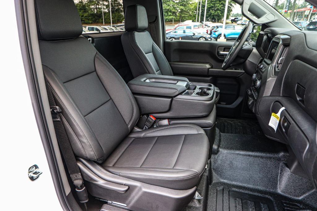 new 2025 Chevrolet Silverado 1500 car, priced at $39,563