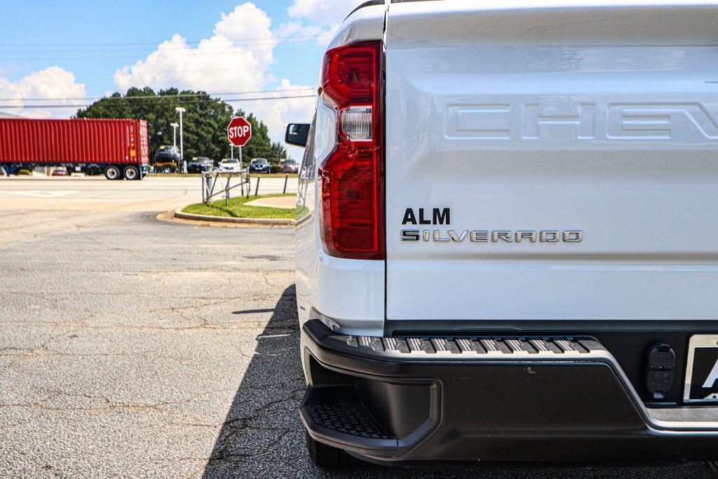new 2025 Chevrolet Silverado 1500 car, priced at $39,563