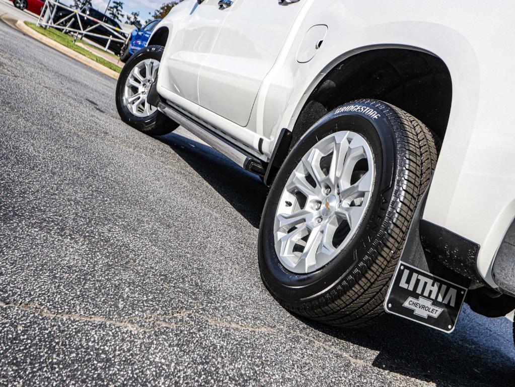 new 2025 Chevrolet Silverado 1500 car, priced at $61,555