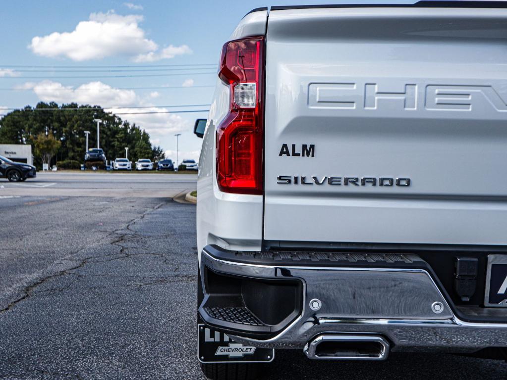 new 2025 Chevrolet Silverado 1500 car, priced at $61,555