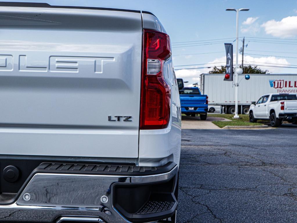 new 2025 Chevrolet Silverado 1500 car, priced at $61,555