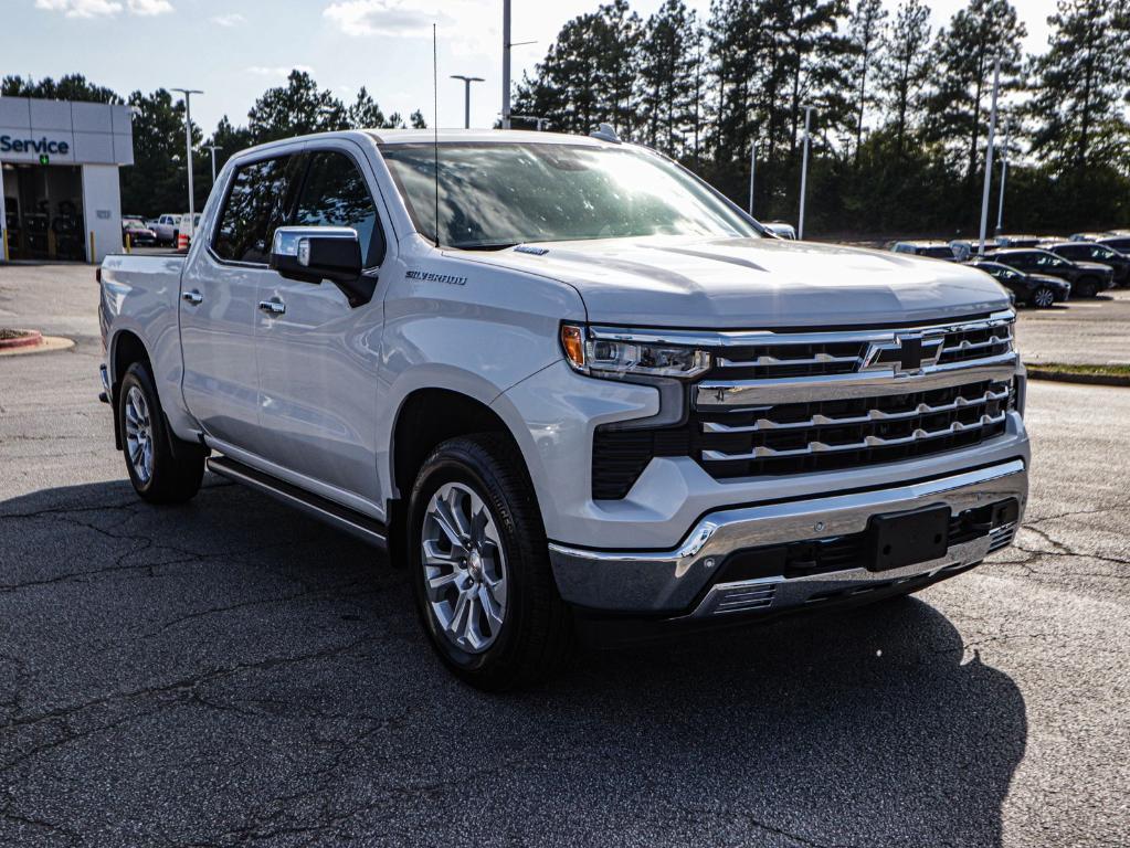 new 2025 Chevrolet Silverado 1500 car, priced at $61,555