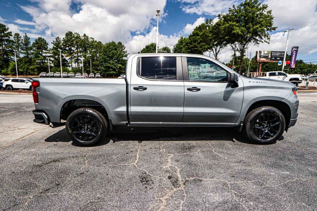 new 2025 Chevrolet Silverado 1500 car, priced at $43,045