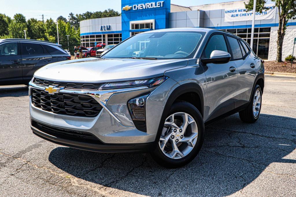 new 2025 Chevrolet Trax car, priced at $21,239