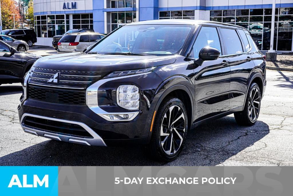 used 2024 Mitsubishi Outlander car, priced at $22,920
