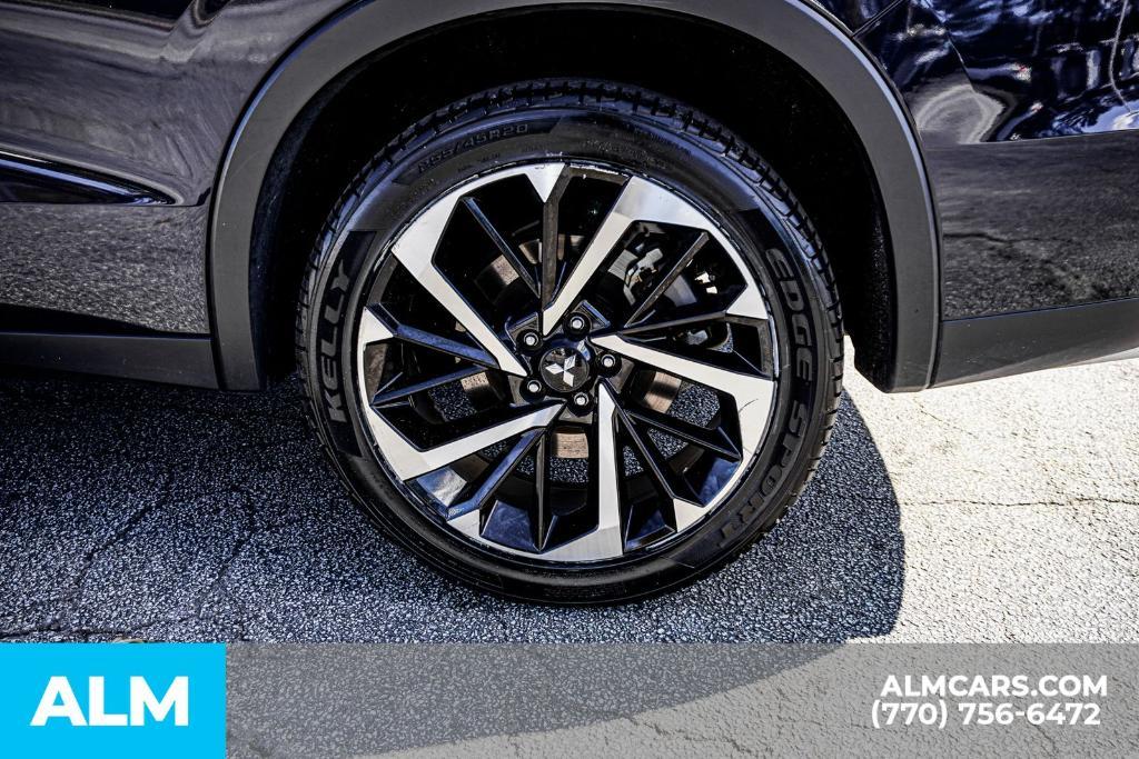 used 2024 Mitsubishi Outlander car, priced at $22,920