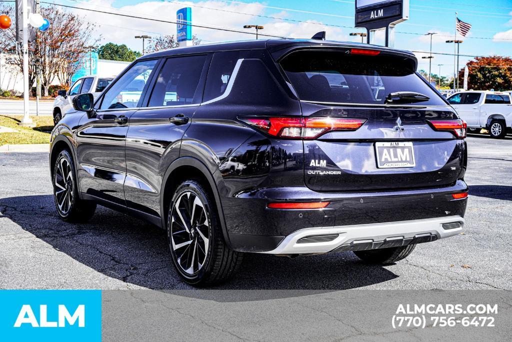used 2024 Mitsubishi Outlander car, priced at $22,920