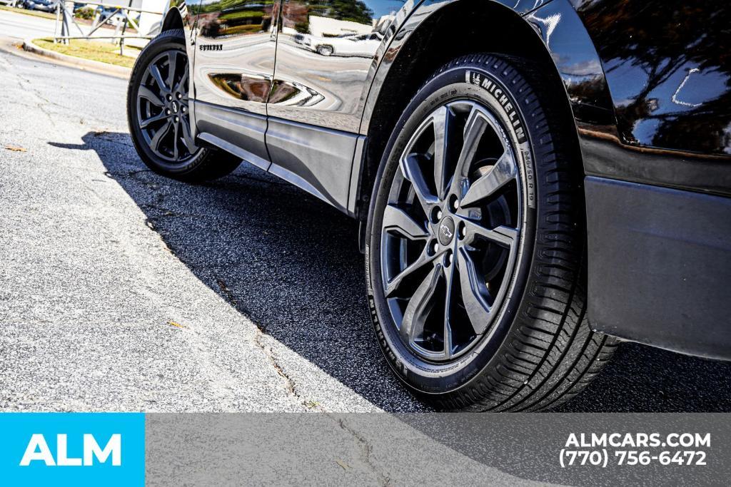 used 2022 Chevrolet Equinox car, priced at $17,720