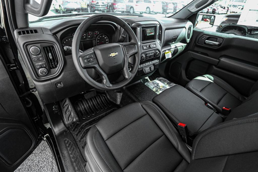 new 2025 Chevrolet Silverado 1500 car, priced at $38,823