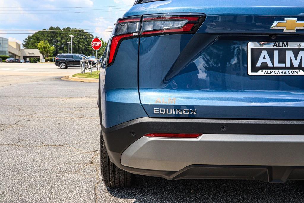 new 2026 Chevrolet Equinox car, priced at $30,245