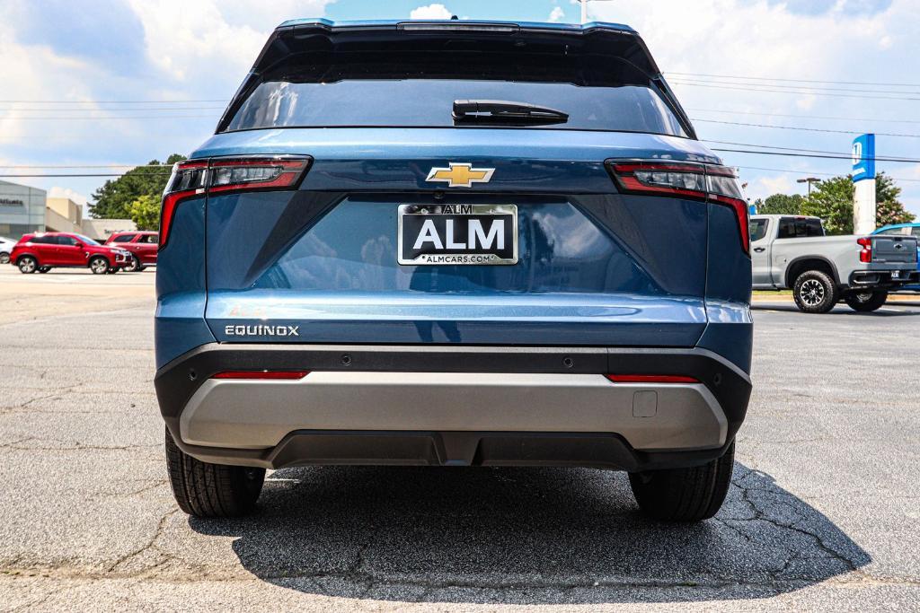 new 2026 Chevrolet Equinox car, priced at $30,245