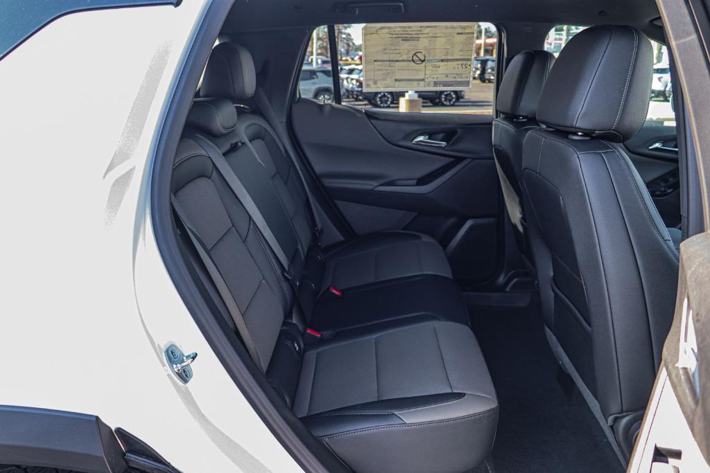 new 2025 Chevrolet Equinox car, priced at $29,558