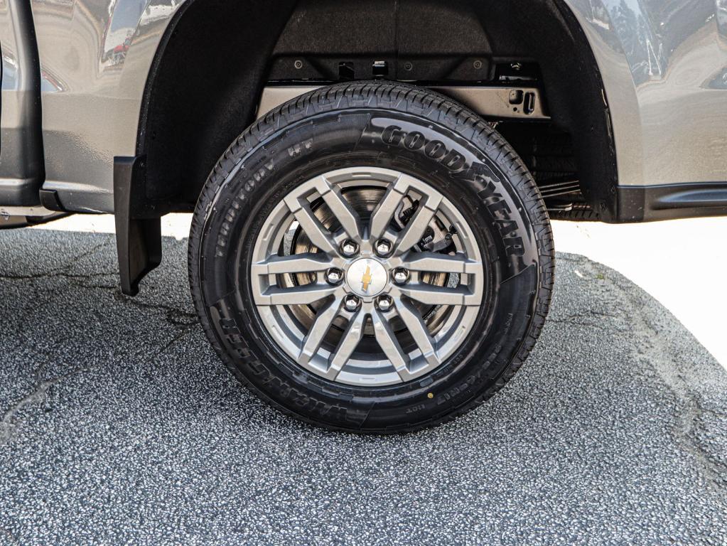 new 2026 Chevrolet Colorado car, priced at $38,095