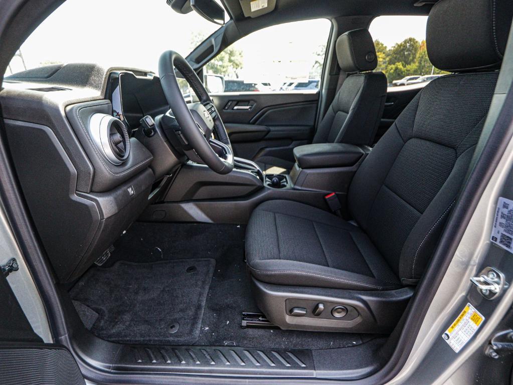 new 2026 Chevrolet Colorado car, priced at $38,095