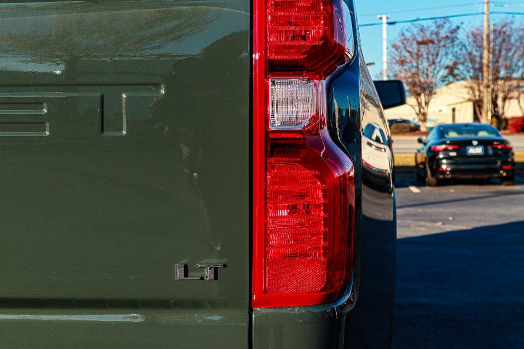 new 2025 Chevrolet Silverado 2500 car, priced at $63,496