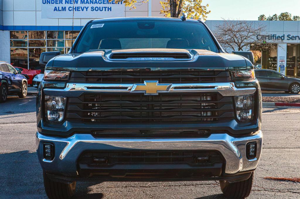 new 2025 Chevrolet Silverado 2500 car, priced at $63,496