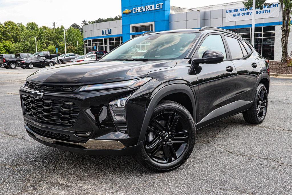 new 2025 Chevrolet Trax car, priced at $25,895