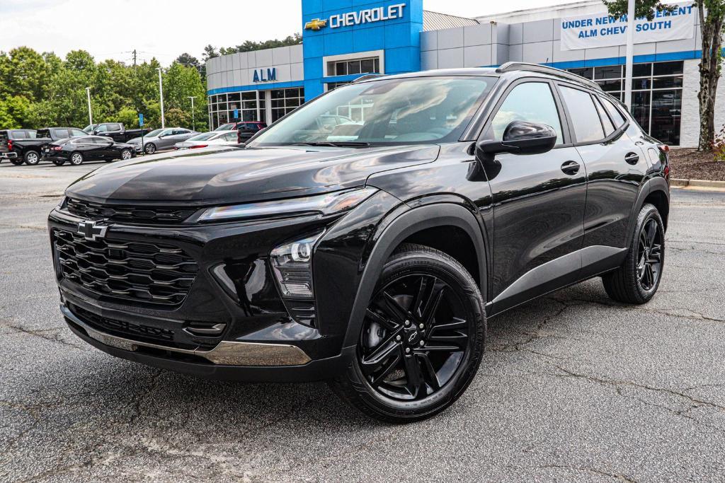 new 2025 Chevrolet Trax car, priced at $25,895