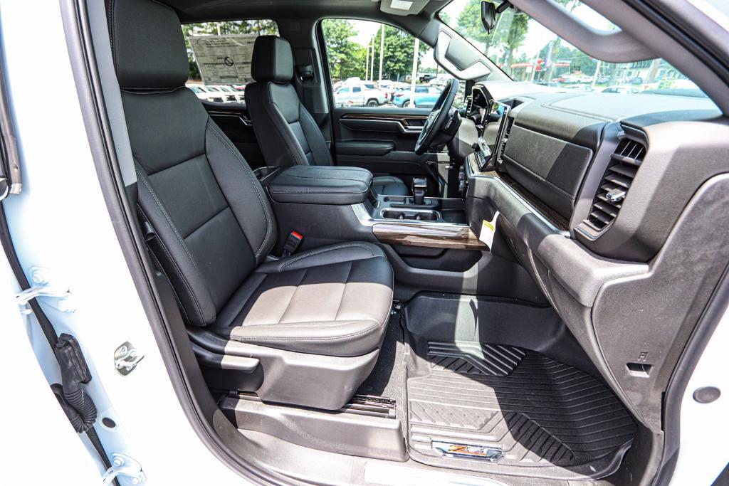 new 2025 Chevrolet Silverado 1500 car, priced at $66,806