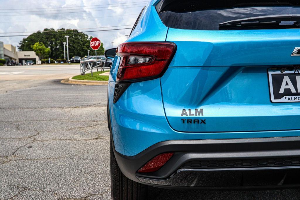 new 2025 Chevrolet Trax car, priced at $22,649