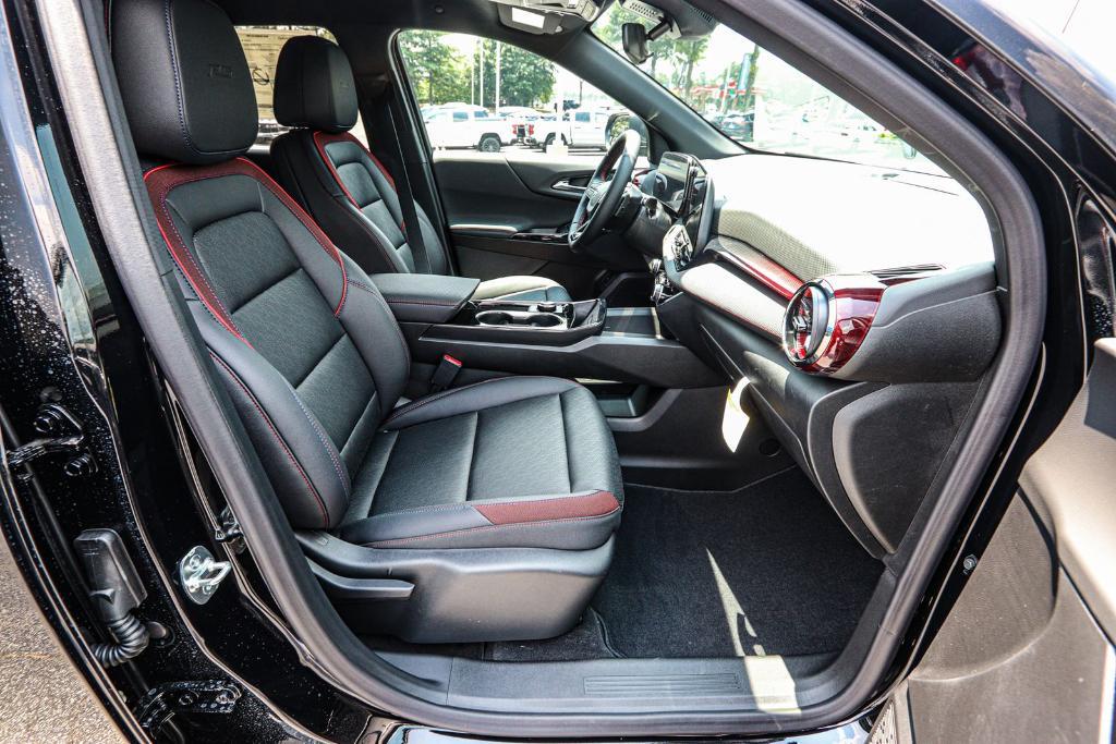 new 2026 Chevrolet Equinox car, priced at $35,190
