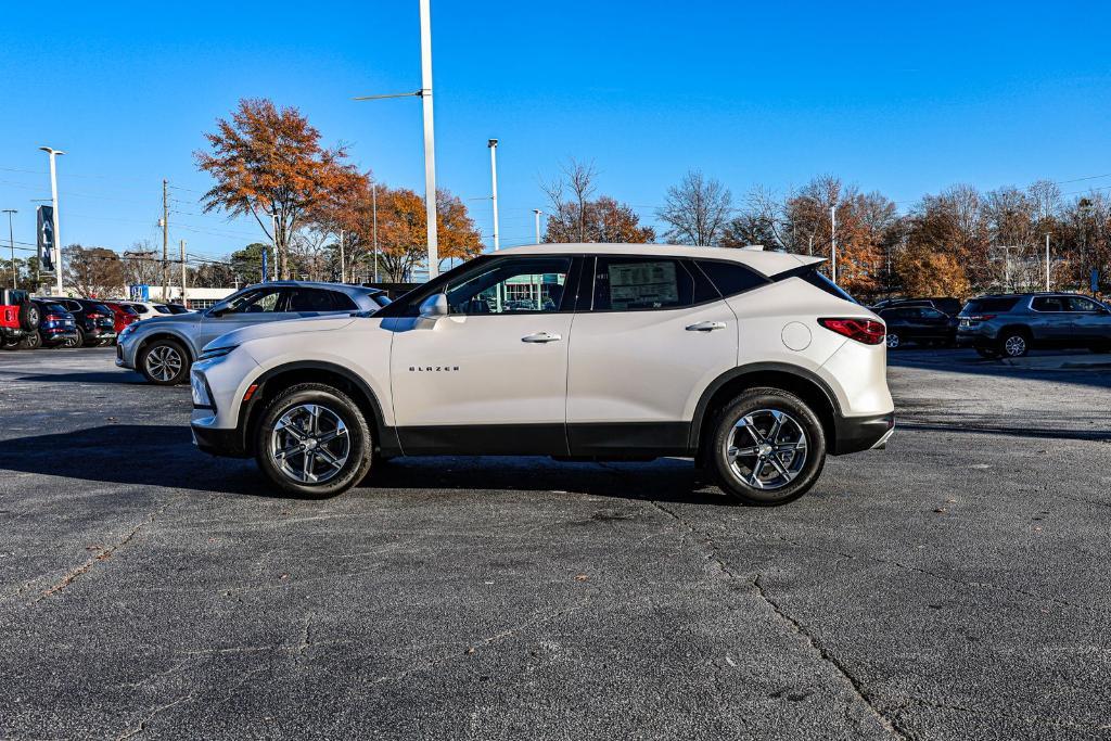 new 2025 Chevrolet Blazer car, priced at $34,523