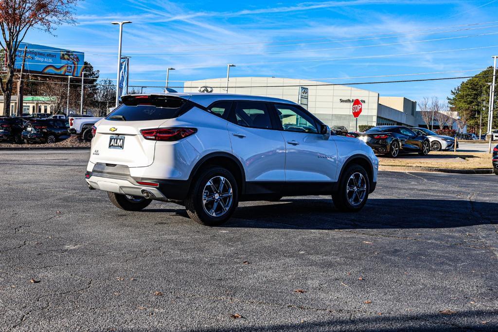 new 2025 Chevrolet Blazer car, priced at $34,523